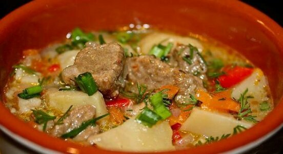 Жаркое из свинины по деревенски