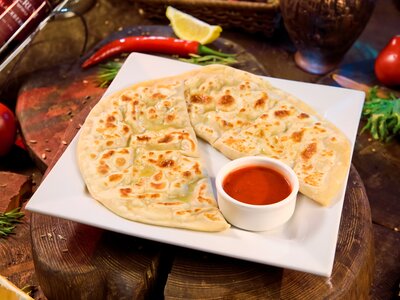 Кутабы с сыром