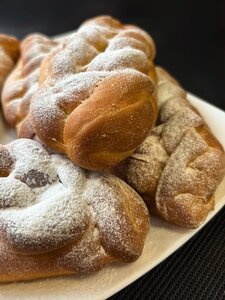 Пирожок с яблоком