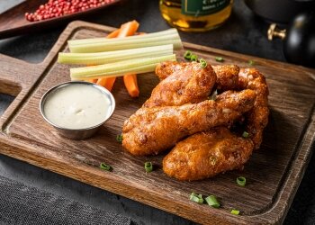 Куриные крылья Баффало