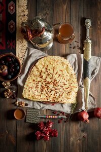 Чуду тонкое с тыквой и орехами